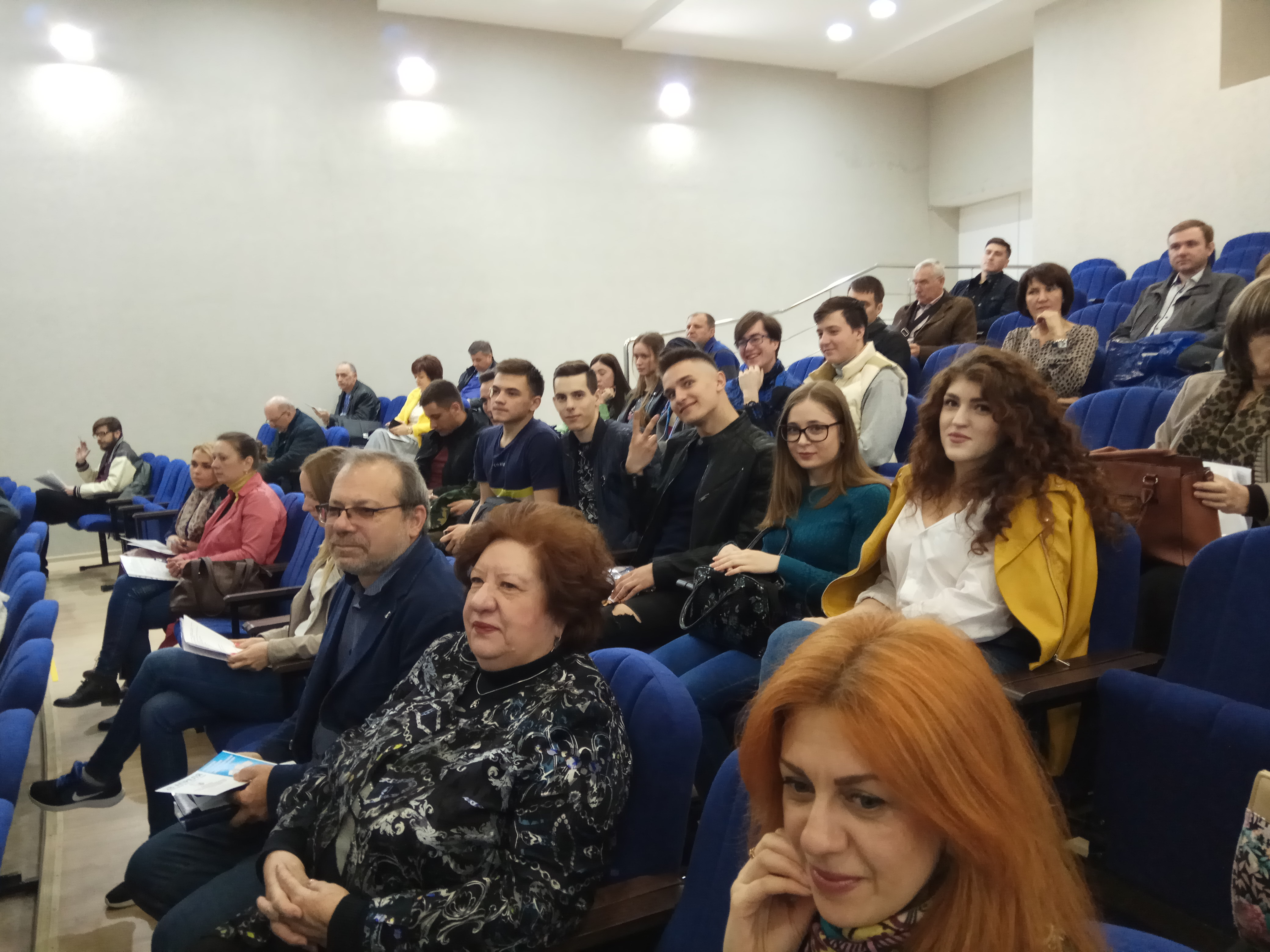 Студенты ФТИ приняли участие в областном совещании