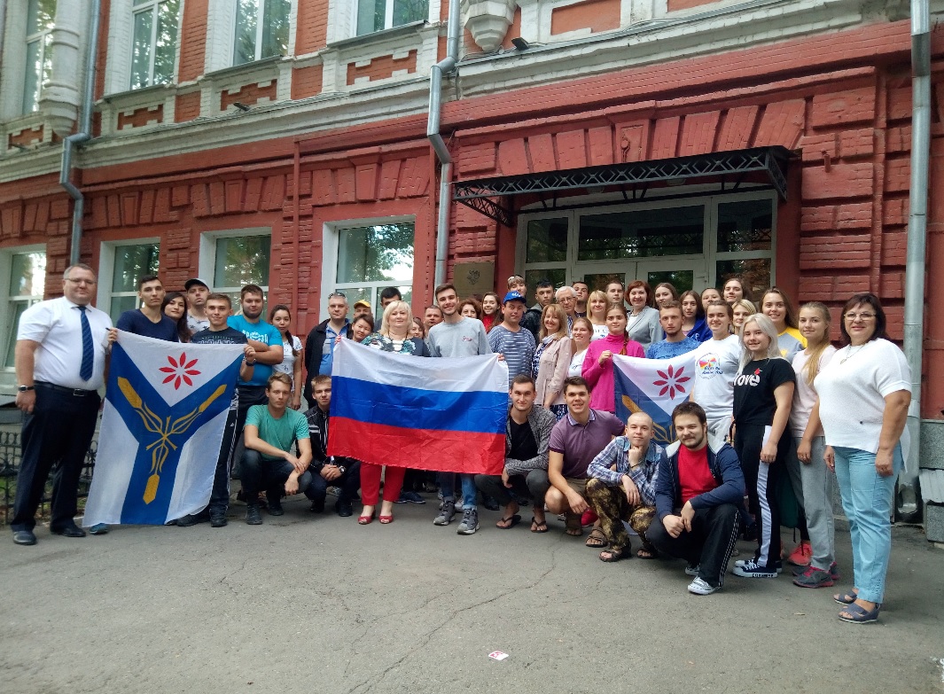 Студенты-экологи СГТУ участвуют в  экспедиции «Дорогами Вавилова» по Крыму