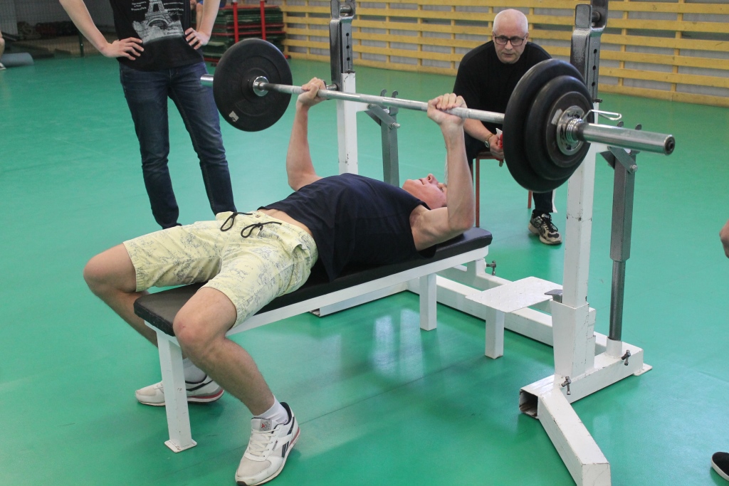 Завершилась Спартакиада СГТУ по русскому жиму