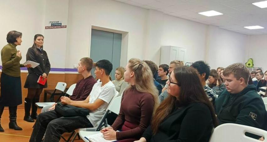 Университетский социальный лекторий собрал старост первокурсников