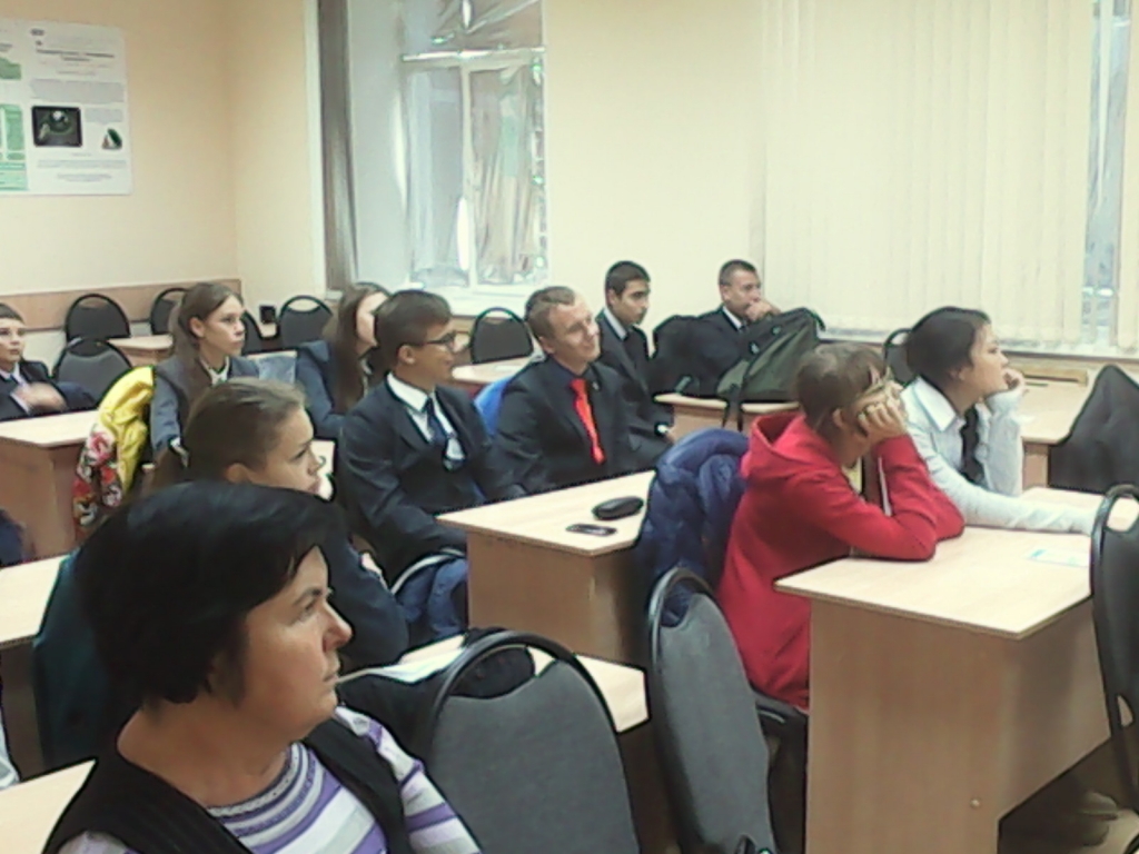 Студенты и преподаватели кафедры ПЭИ приняли участие в Фестивале наук