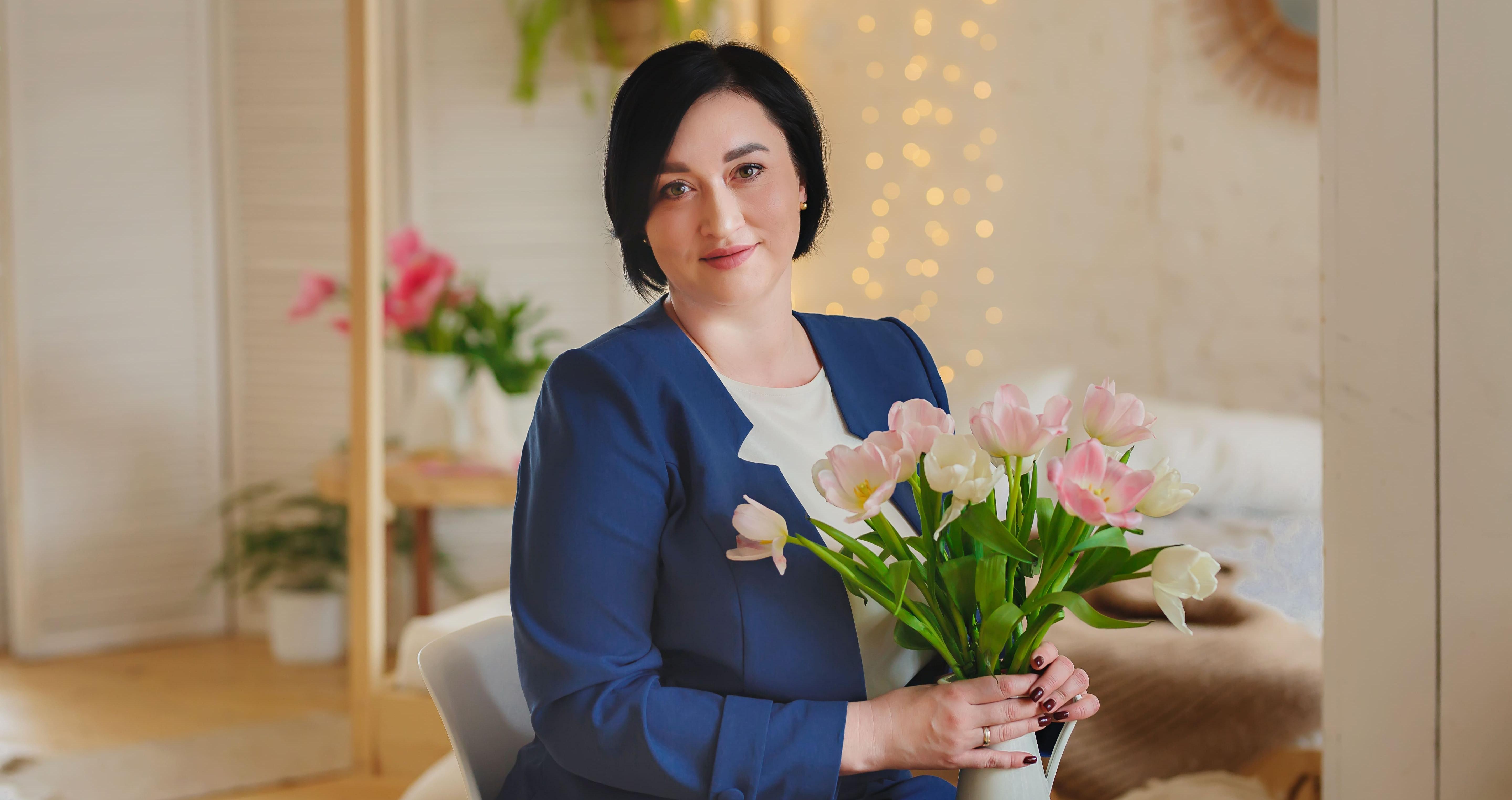 Коллектив СГТУ поздравляет с Днём рождения Татьяну Касаеву