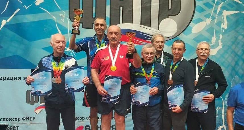 Преподаватель СГТУ стал чемпионом России по настольному теннису среди ветеранов