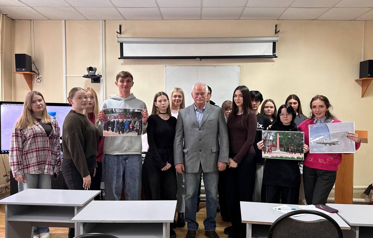 Студенты МКМ узнали о «Сталинградскоме шоссе» Саратова 