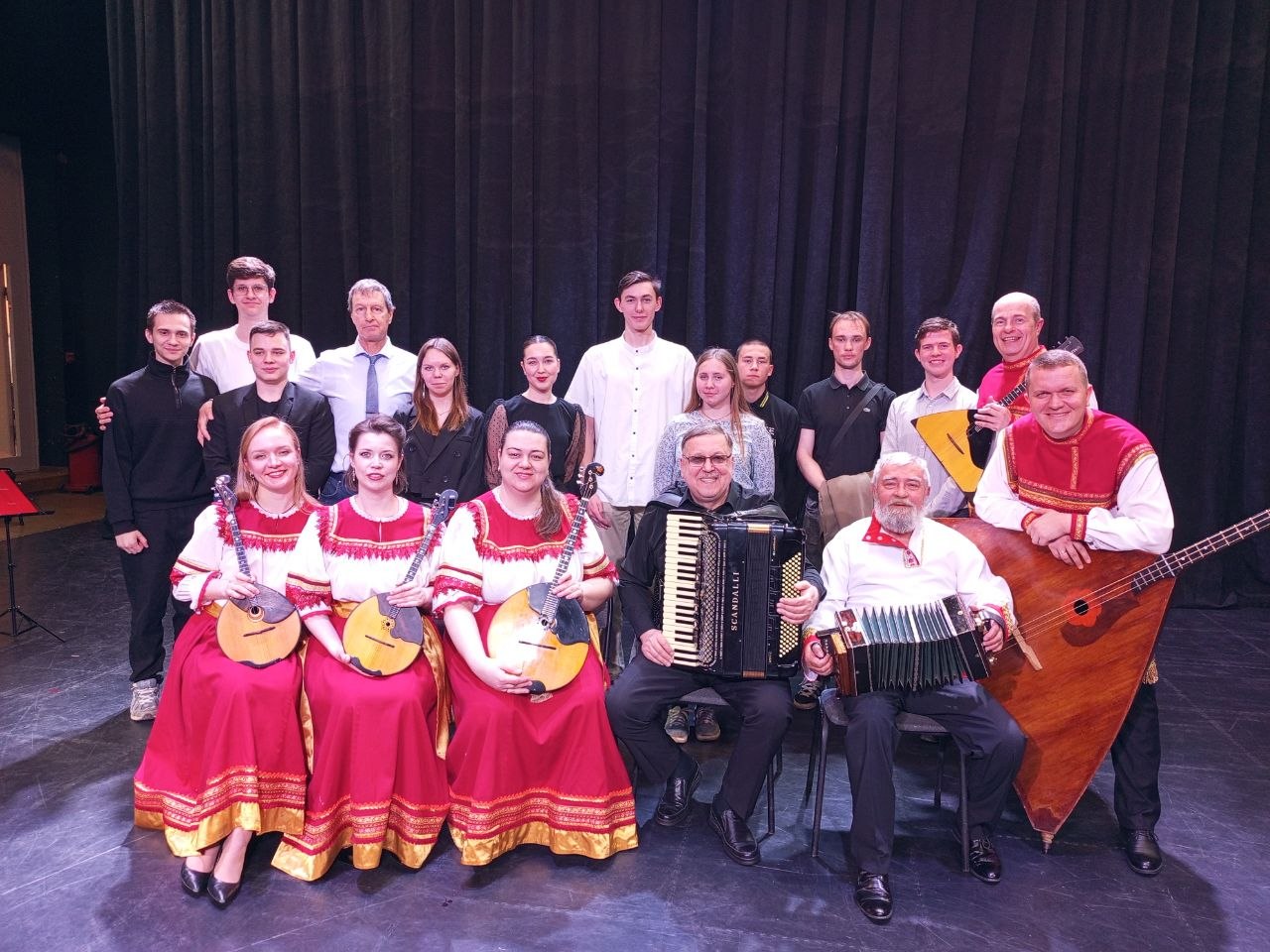 Студенты направления подготовки «Лазерная техника и лазерные технологии» посетили Саратовскую государственную консерваторию имени Л.В. Собинова