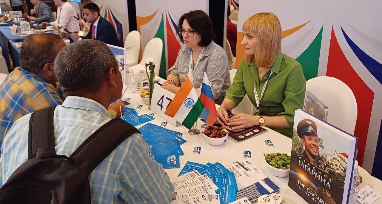 Политех – активный участник выставки российских вузов в Нью-Дели 