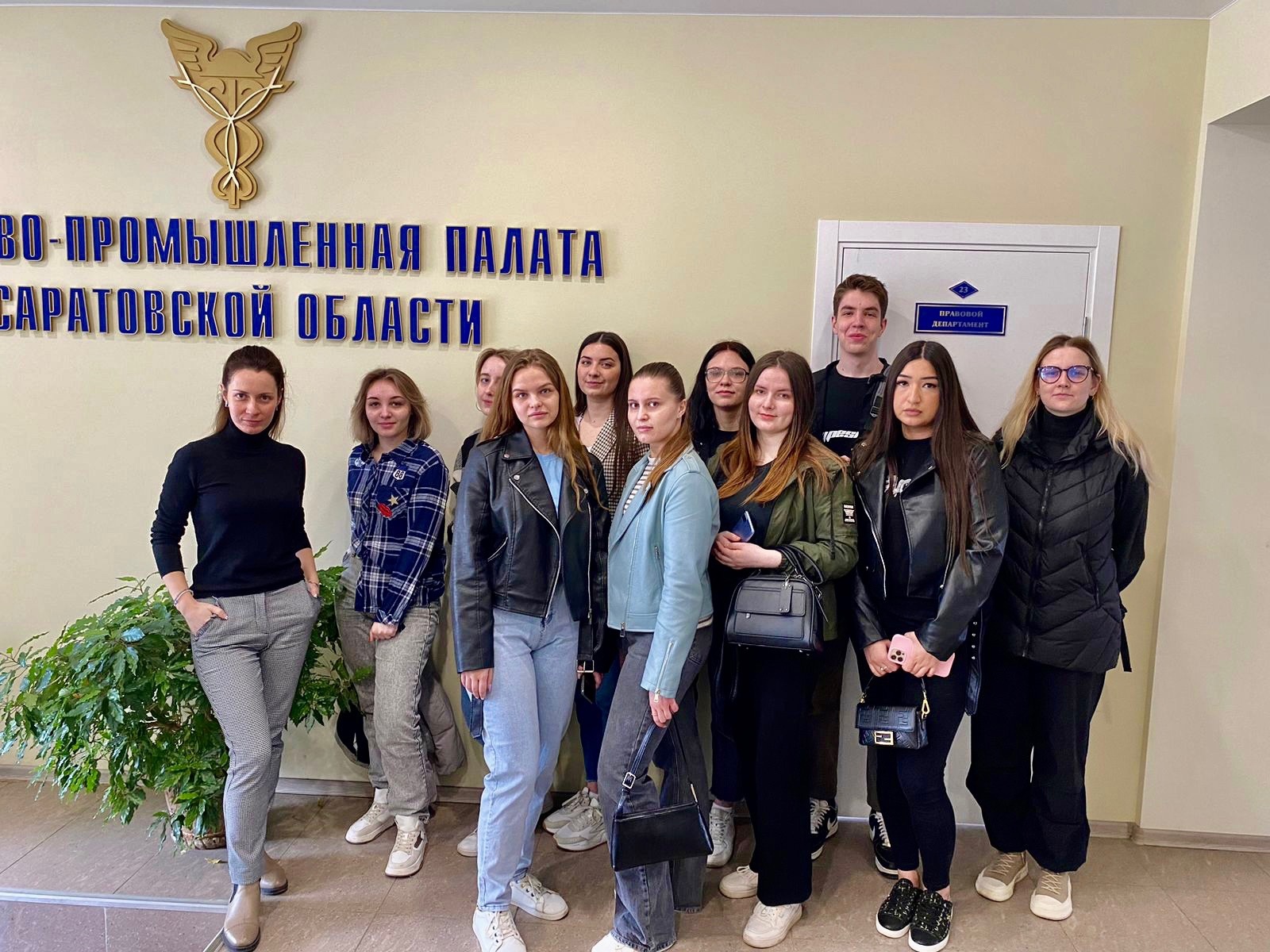 Студенты-переводчики на практике