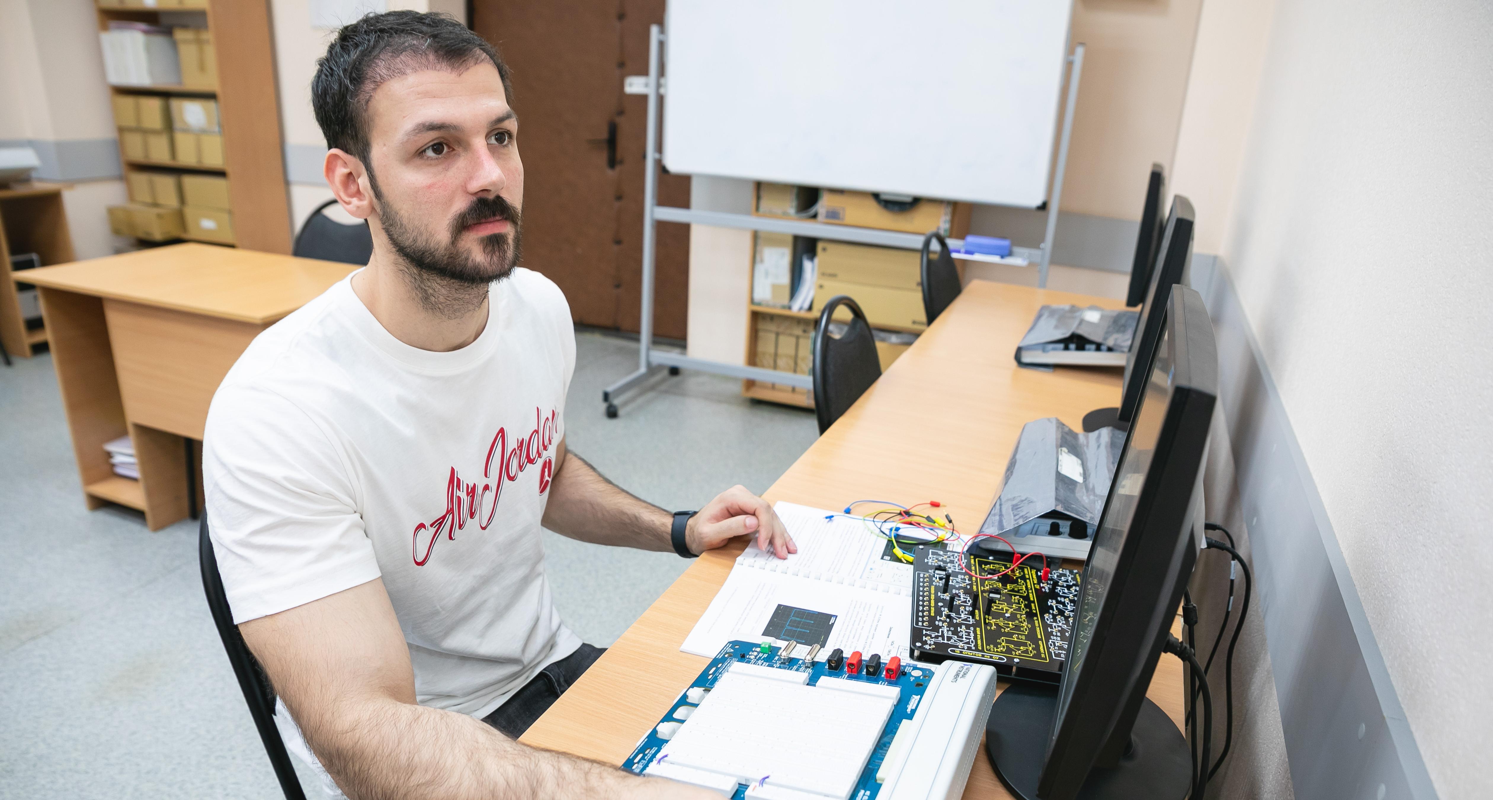 Магистрант СГТУ из Ирака считает университет стартовой площадкой для профессионального роста