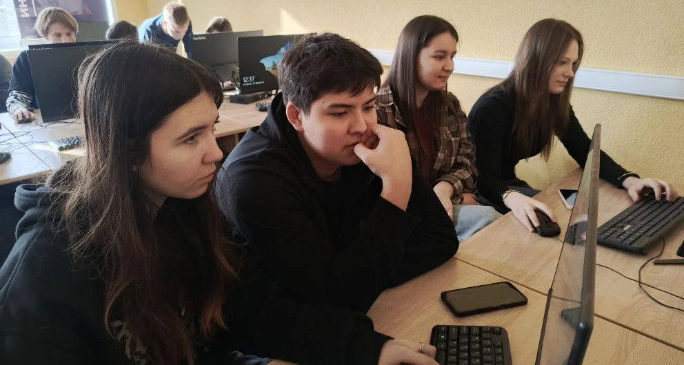 Для студентов ЭТИ СГТУ прошла «Неделя специальности «Информационные системы и программирование»