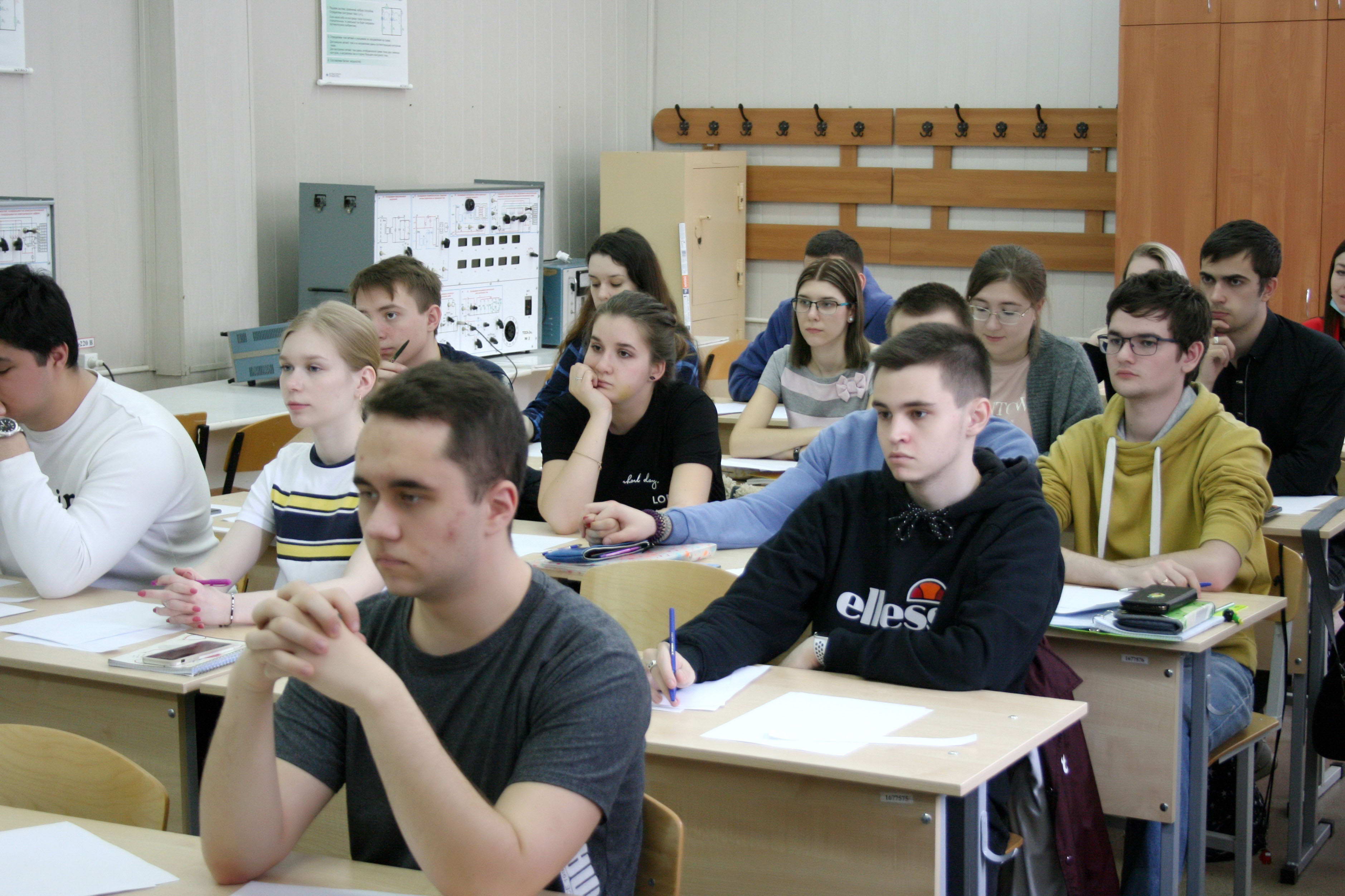 Подведены итоги 20-й внутривузовской олимпиады по «Теоретическим основам электротехники (ТОЭ)»