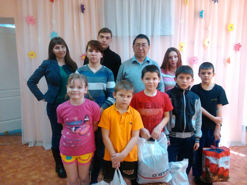 СКМиЭ принял участие в акции «Подари улыбку детям»