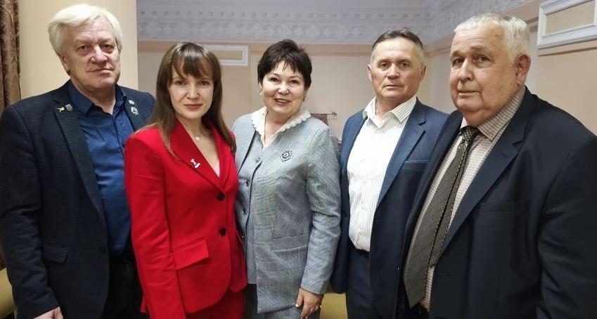 Выпускница аспирантуры Института УРБАС успешно защитила диссертацию