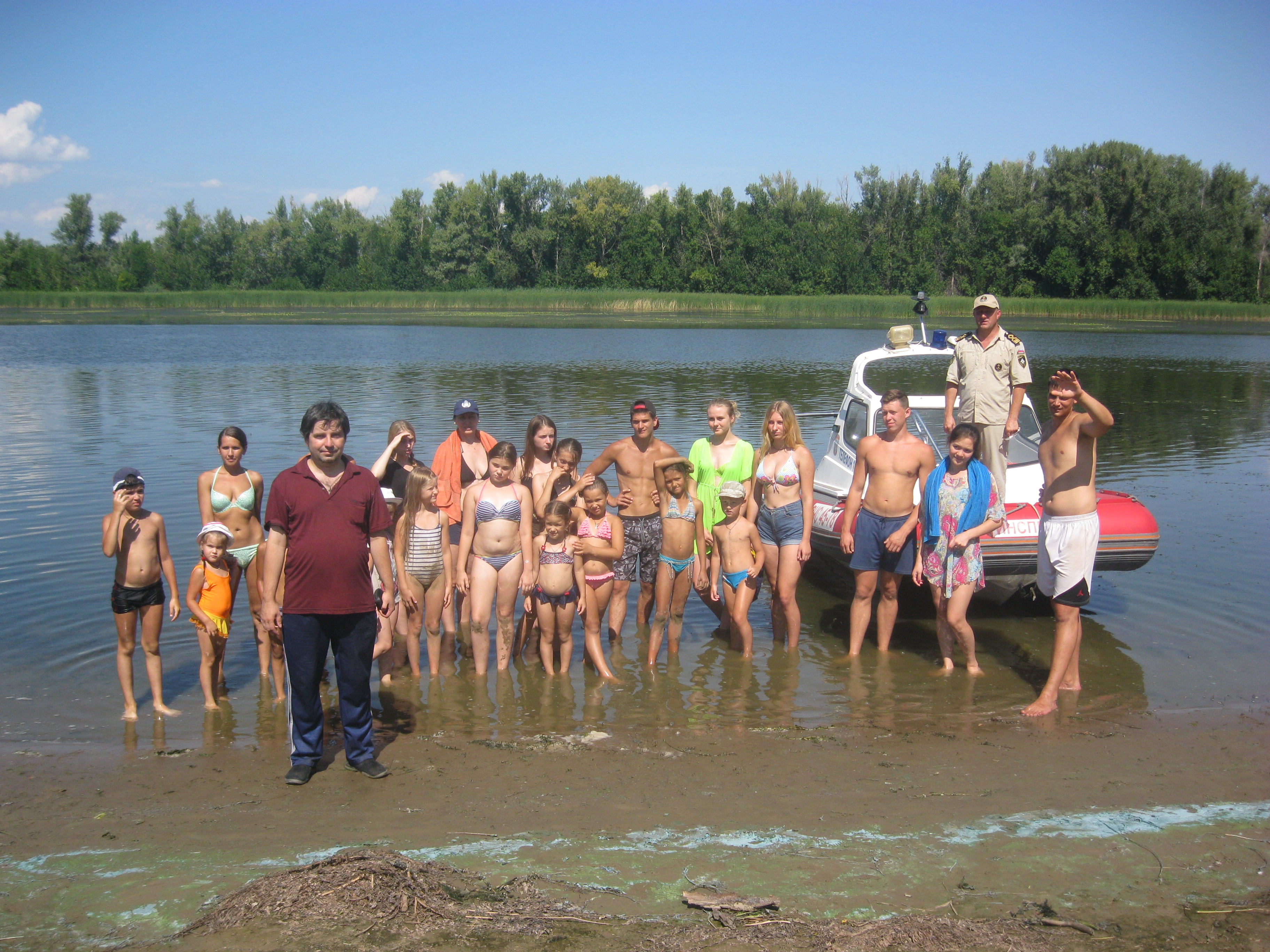 Кафедра ЭКЛ - участник экоакции «Волге –чистые берега»