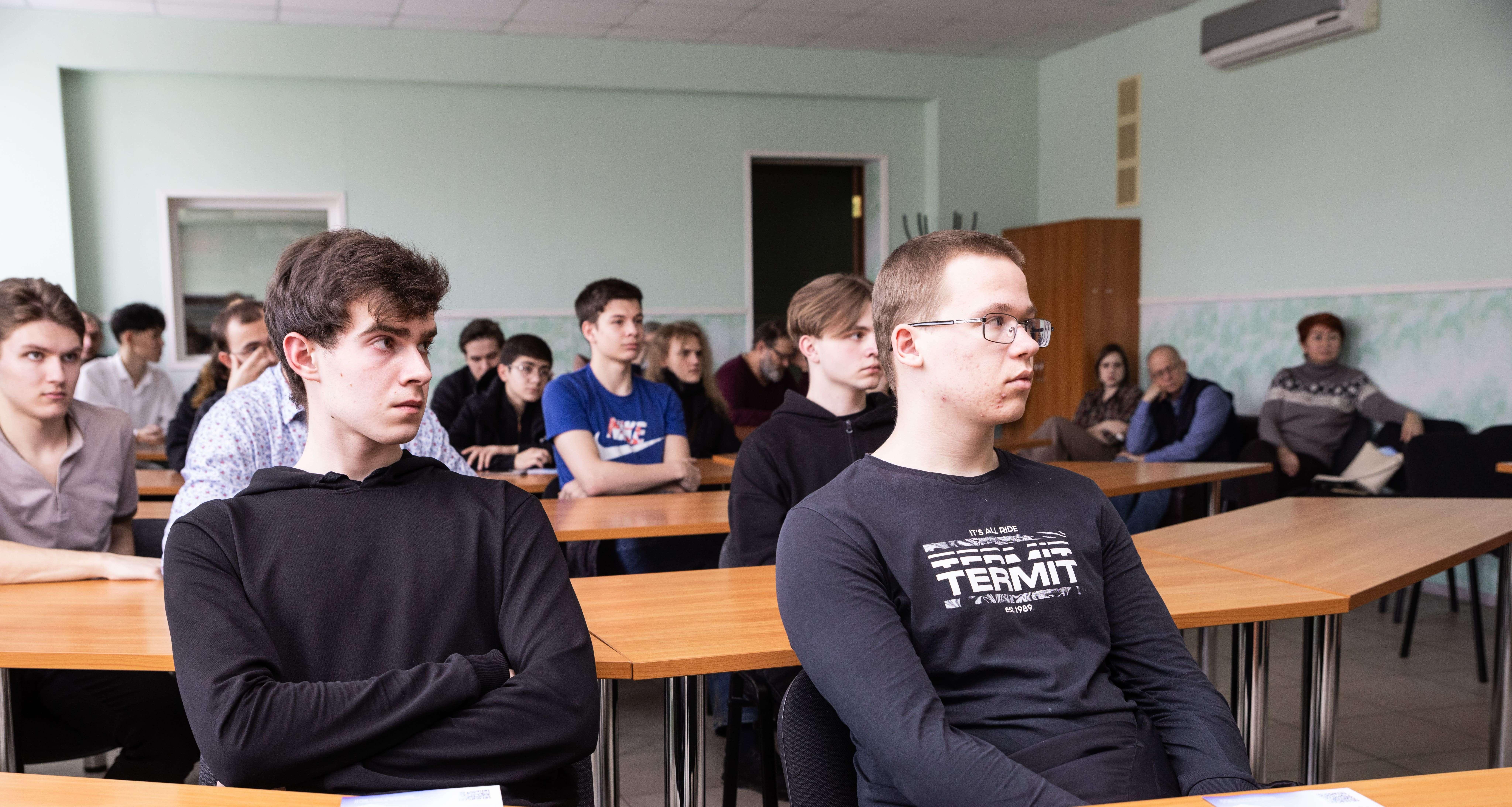 День открытых дверей в институтах СГТУ: выбор будущего начинается сегодня