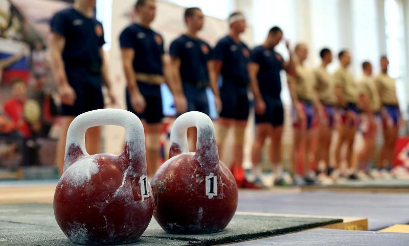 В вузе состоялся турнир по гиревому спорту «Через тернии к звездам»