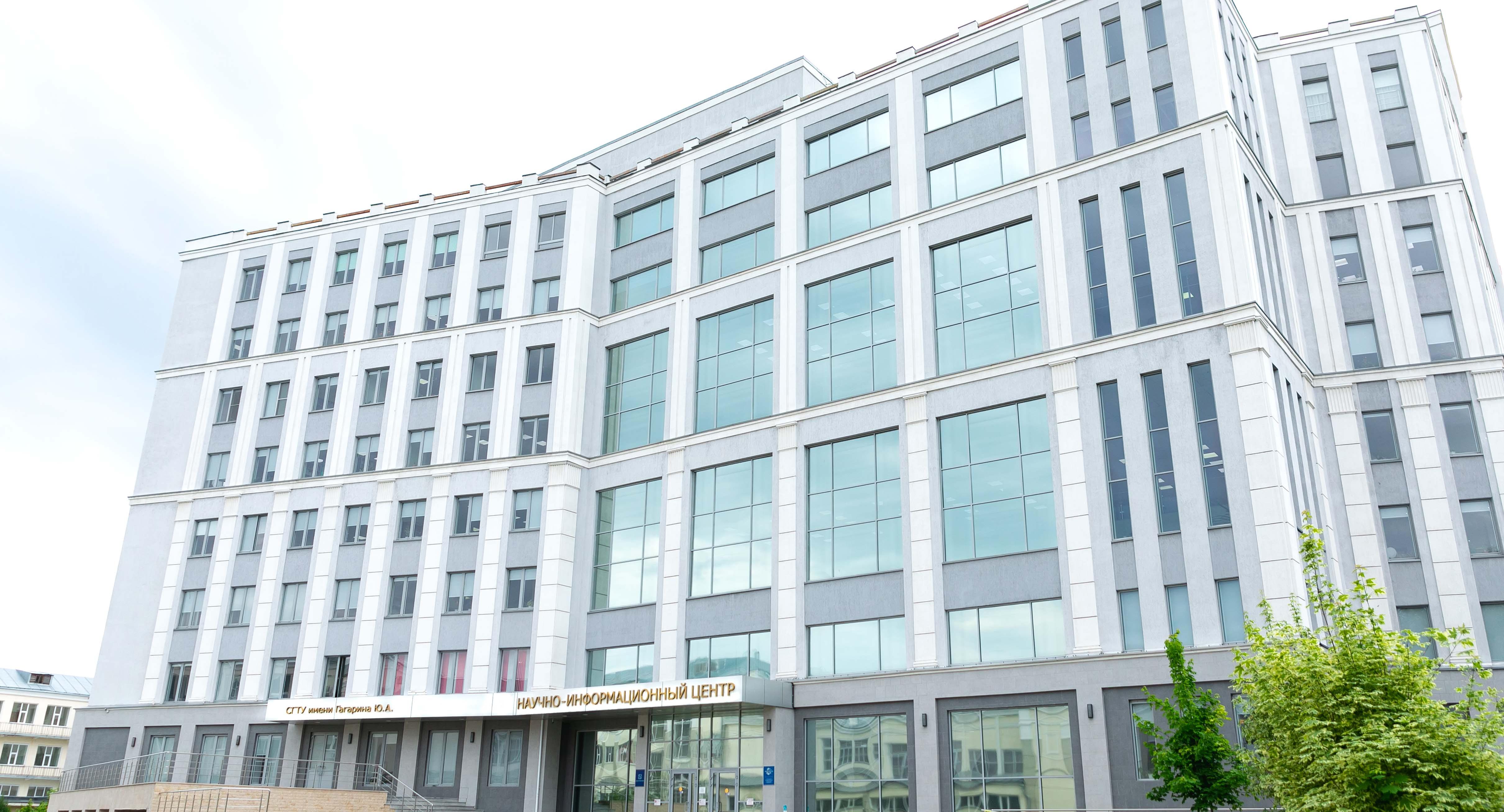 НТБ приглашает на выставку фоторепродукций «Волга. От истока до устья»