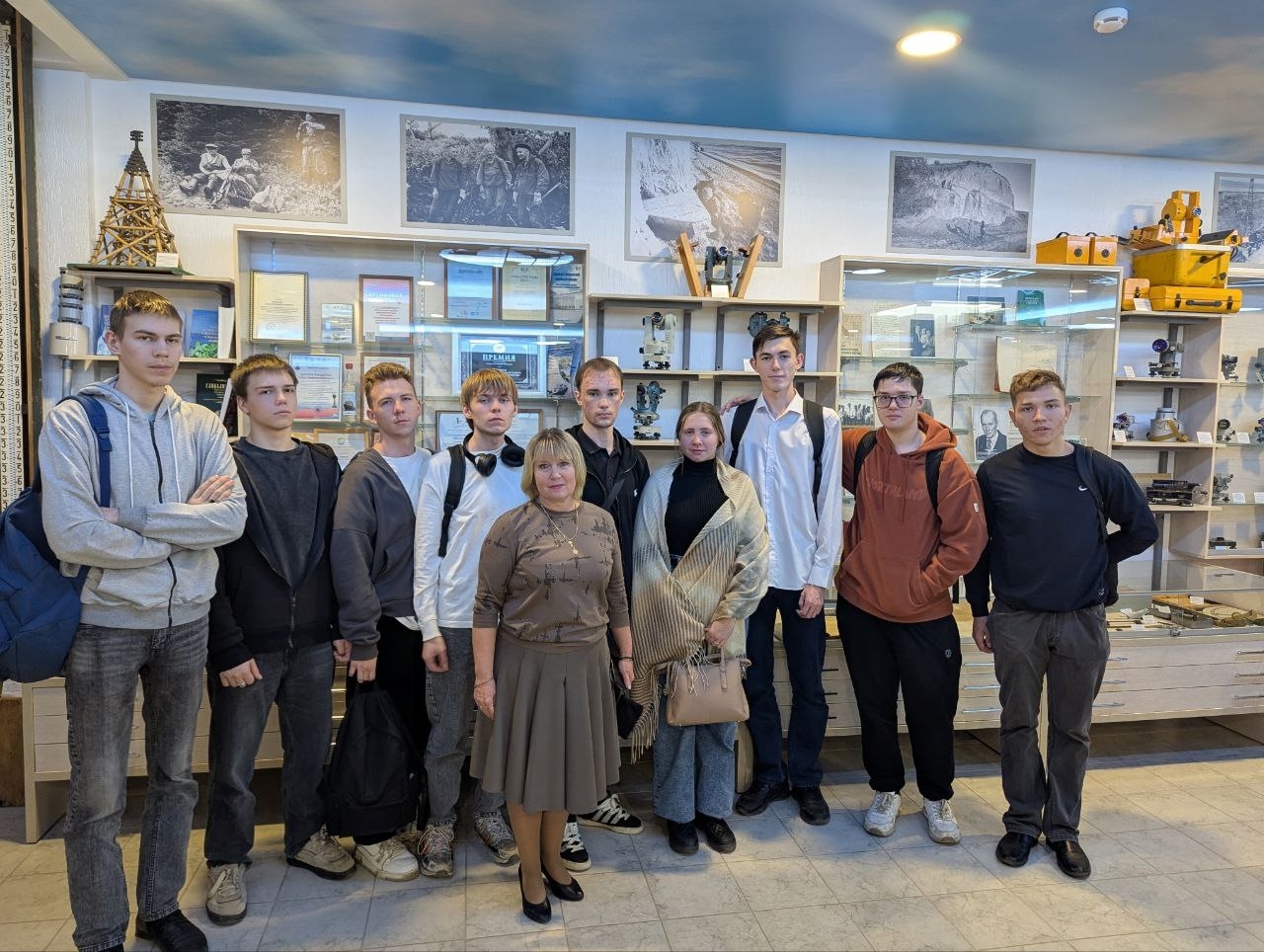 Первокурсники направлений «Лазерная техника и лазерные технологии» и «Машиностроение» стали участниками программы «Университетская музейная неделя»