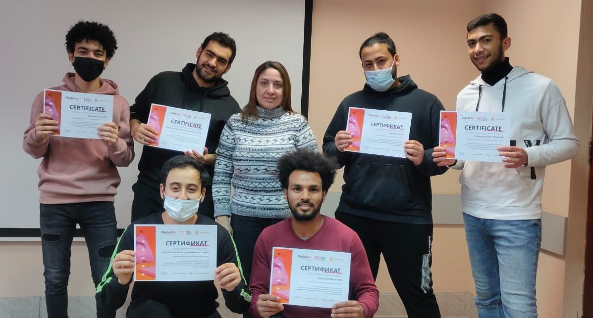 Иностранные студенты СГТУ прошли обучение по дополнительной общеразвивающей программе 