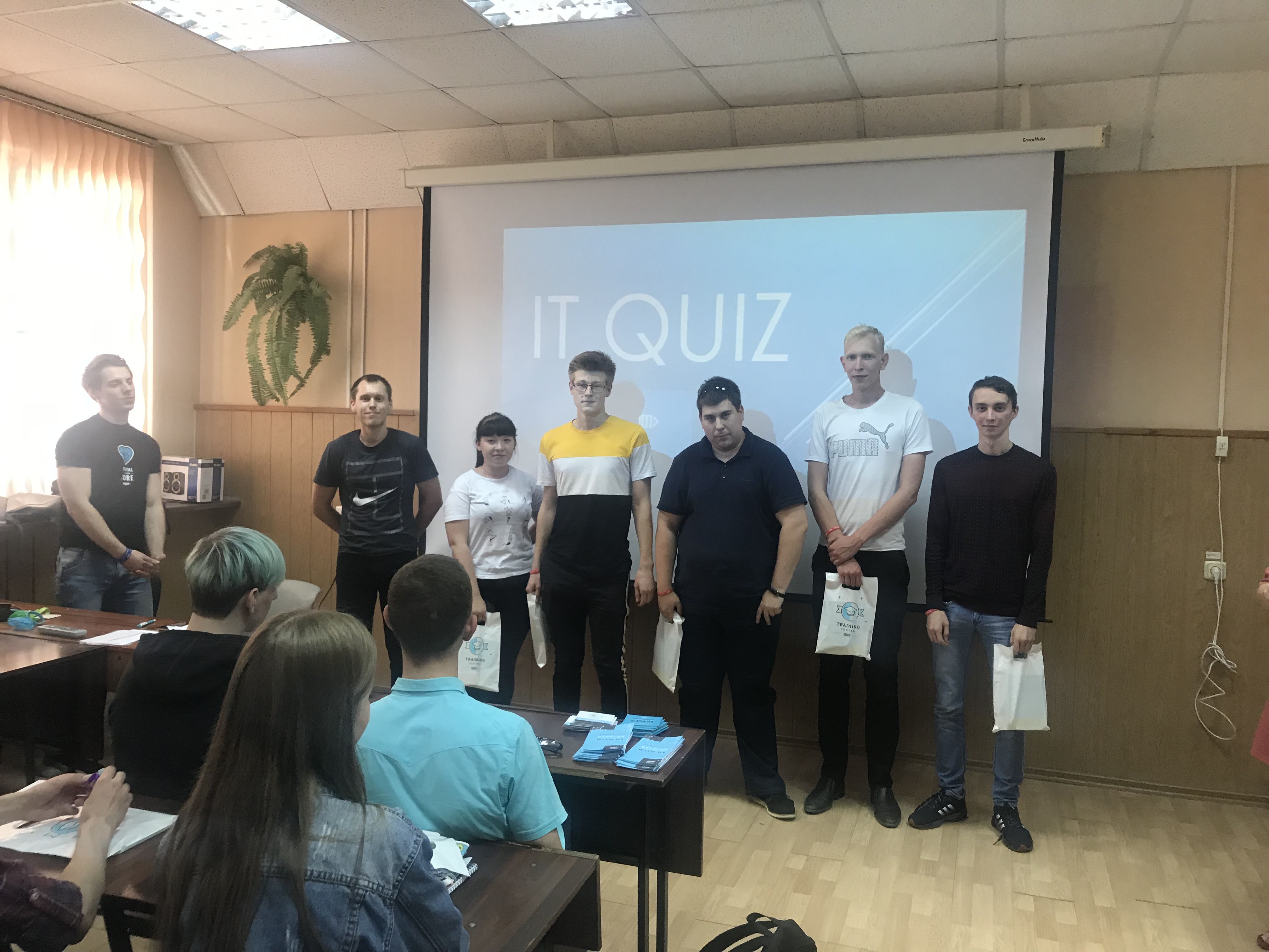 Компания EPAM провела IT QUIZ для студентов ИнЭТМ