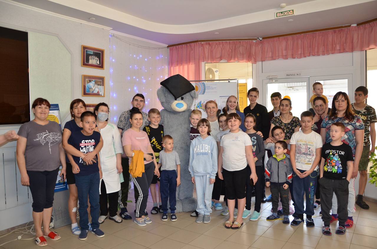 Профбюро ИСПМ провели благотворительный концерт для детей и подростков с ограниченными возможностями  