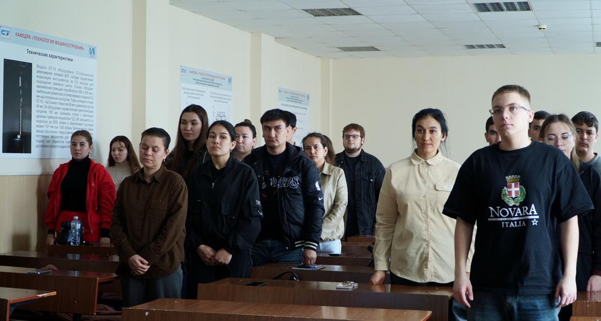 В Политехе почтили память жертв геноцида советского народа