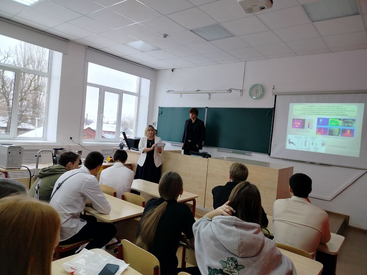 ИММТ провели профессиональные пробы для школьников г. Аткарска