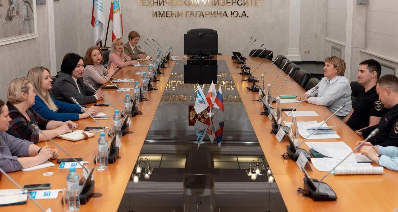 В Политехе состоялся круглый стол по вопросам миграции