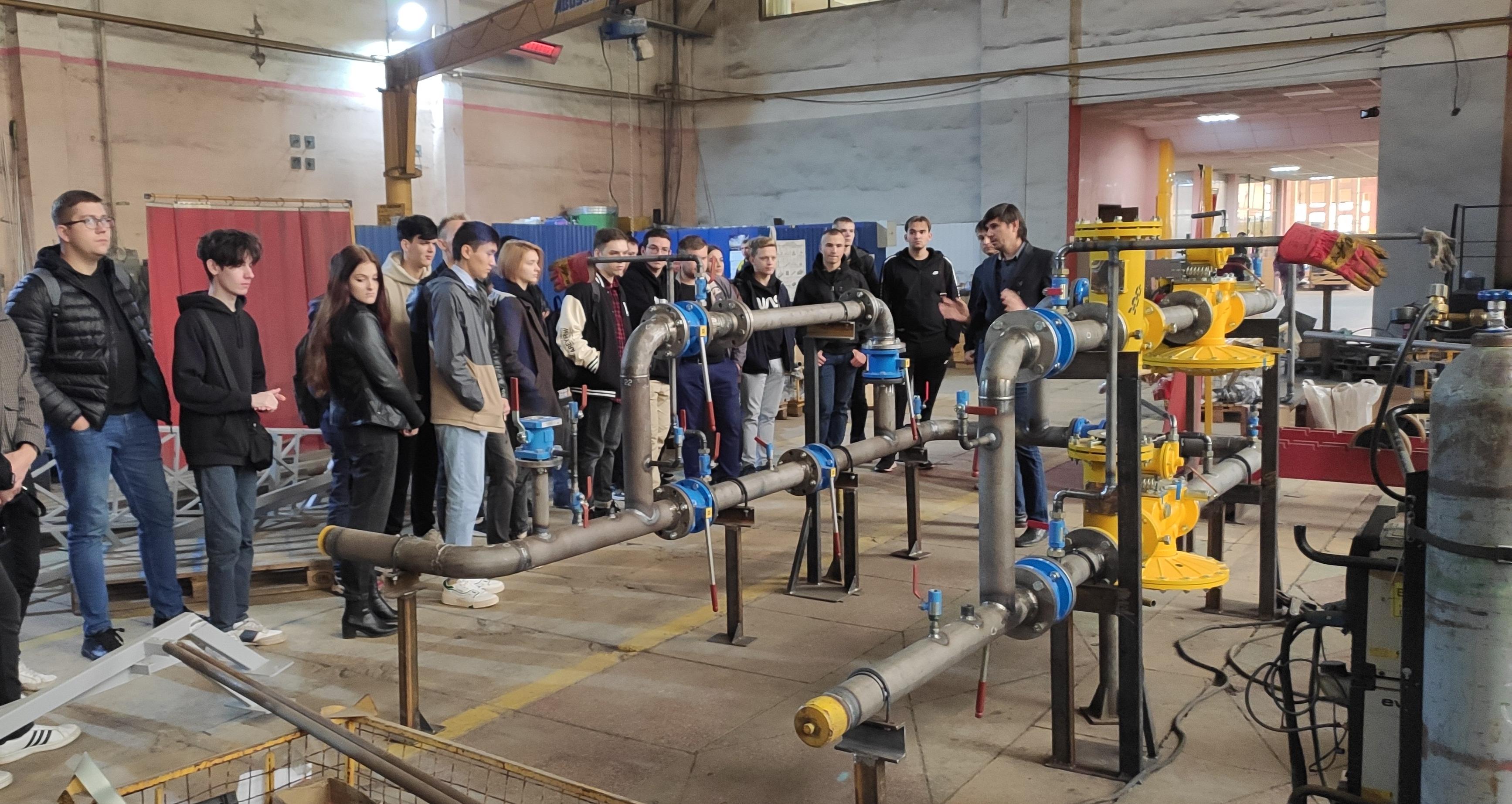 Студенты ИнЭН посетили ООО Завод «Газпроммаш»