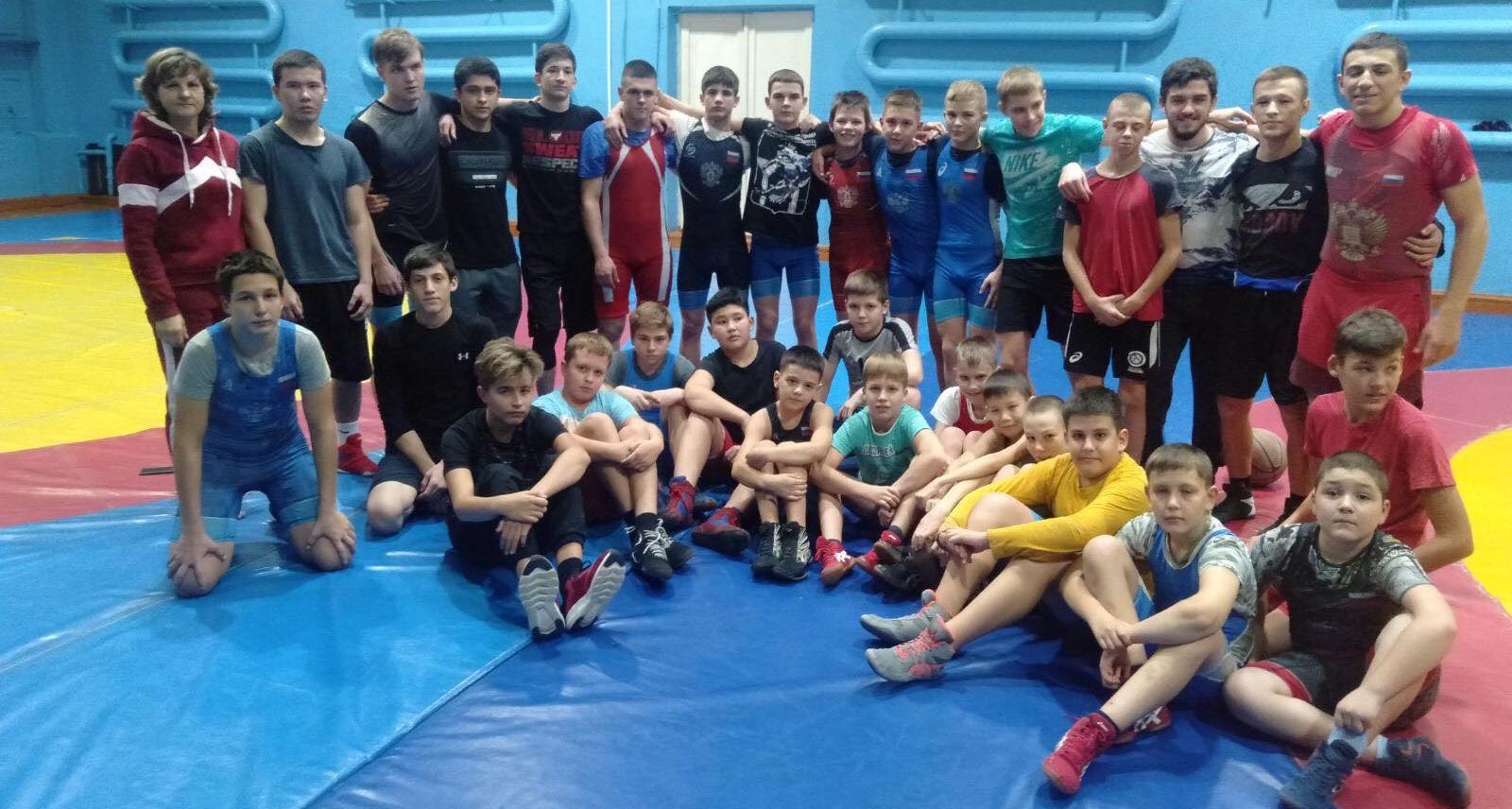 Гагаринцы стали участниками тренировки по греко-римской борьбе