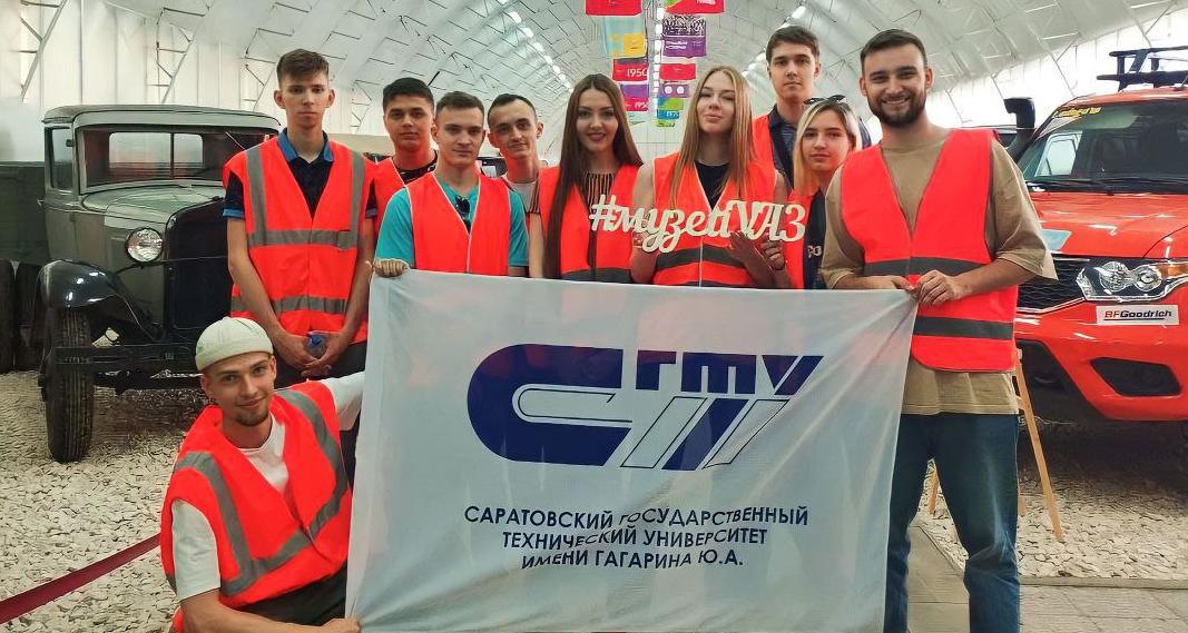 Студенты ИММТ посетили Ульяновский автомобильный завод в рамках летней практики