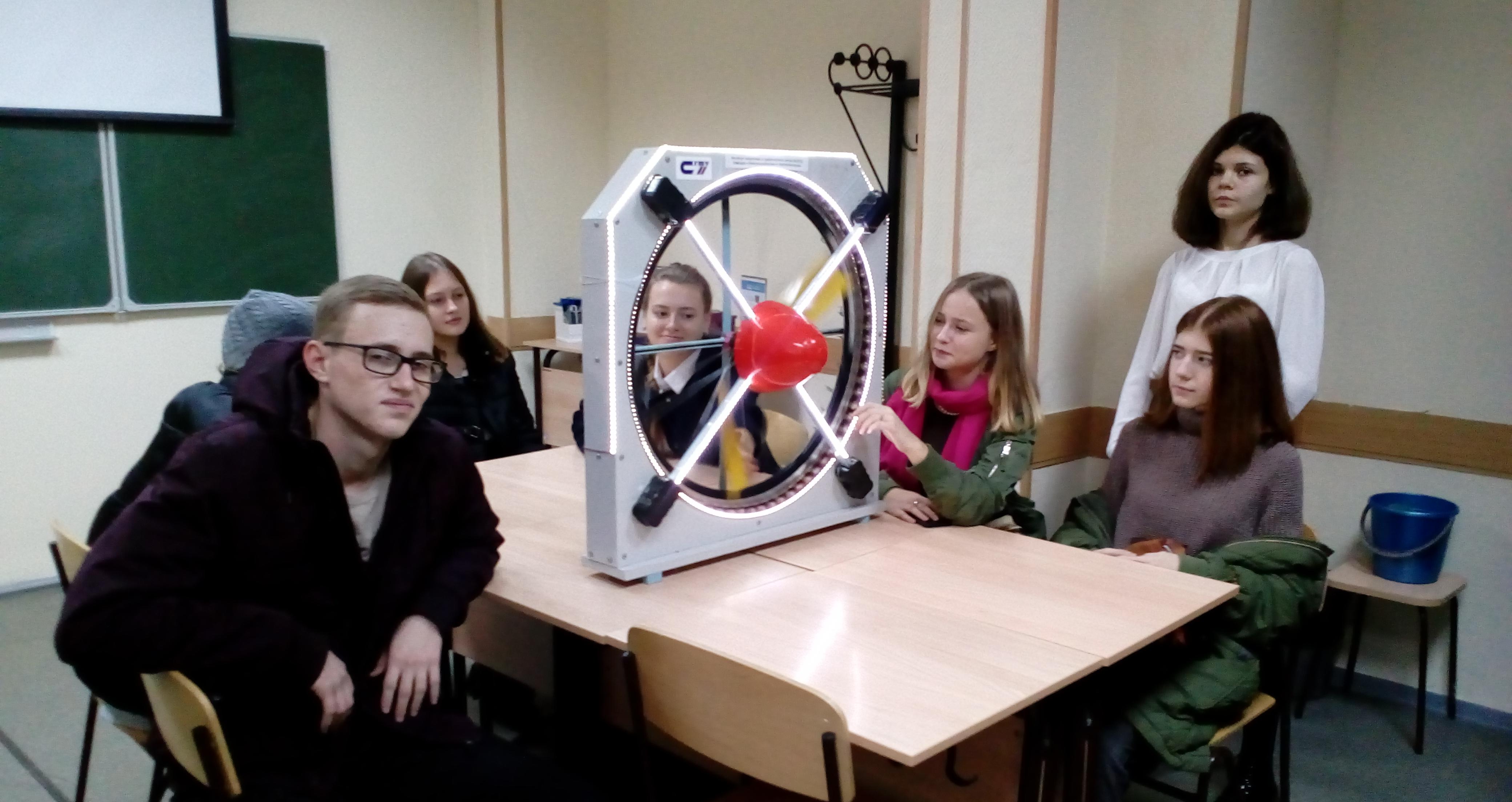 ИнЭТС – лицеистам: мастер-класс по электрическим явлениям