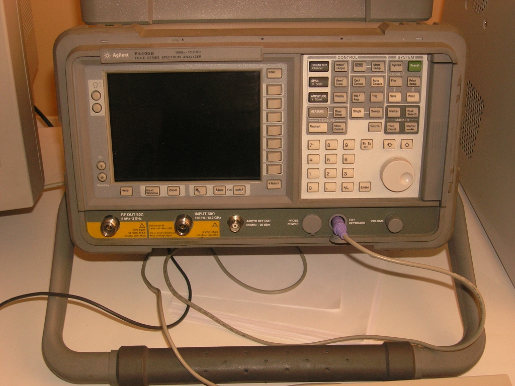 Анализатор спектра Agilent E4405B