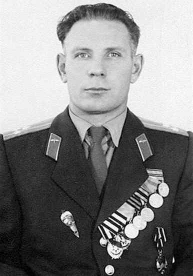Петр Долгов