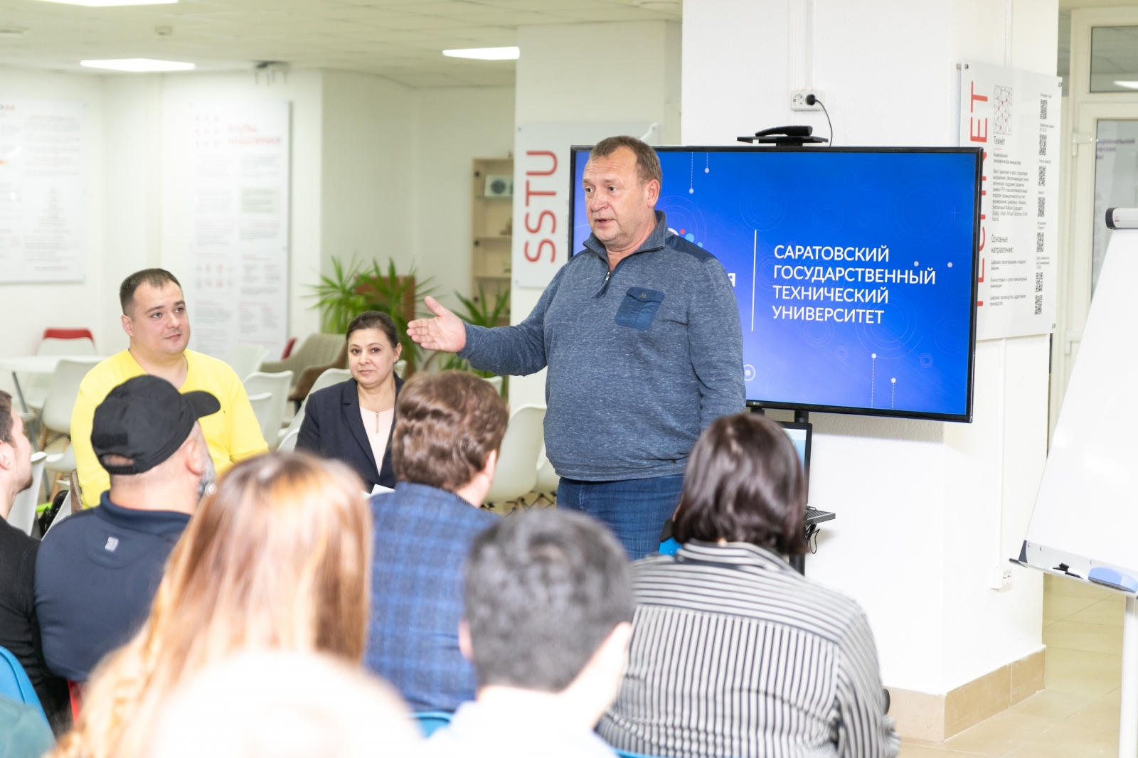 «Точка кипения» ИСПМ провел мастер-класс «Региональный бизнес-акселератор»_1.jpg