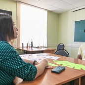 Иностранные слушатели курсов русского языка сдают экзамены