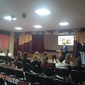 Преподаватели и студенты СЭИ провели профориентационные мероприятия в школах Саратова