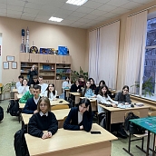 На кафедре ПМК проведены новые занятия с будущими абитуриентами в рамках коворкинг-площадки «Школа перевода»