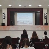 Преподаватели ФТИ встретились с учащимися школы «Аврора»