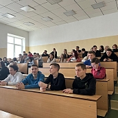 Эксперты банковской сферы встретились со студентами СЭИ