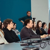 Политеховцам рассказали о строительстве легендарного моста через Волгу