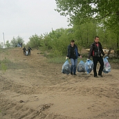 Студенты ЭКЛ – участники акции «Чистый берег»
