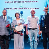 На площадке СГТУ состоялось вручение наград «Отец солдата» и «Окопная свеча»
