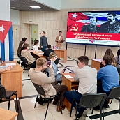 Студенты-переводчики завоевали приз зрительских симпатий на квизе «Куба - Гагарин - Че Гевара»