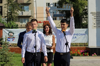 Студенты СГТУ приглашаются на торжественную линейку