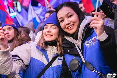 Сергей Наумов и политеховцы выступили на митинге и поддержали действия Президента России