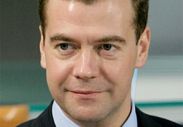 Дмитрий Медведев одобрил введение президентских стипендий