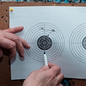 Спартакиада среди преподавателей университета открылась соревнованиями по стрельбе