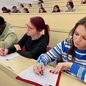 Проведен Всероссийский диктант по иностранным языкам