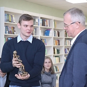 Руководитель вуза встретился с участниками образовательной программы центра «Сириус»