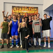 В Политехе прошли соревнования по пауэрлифтингу